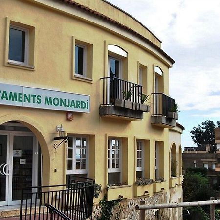 Apartaments Ar Enjoy Monjardi Lloret de Mar Exteriér fotografie