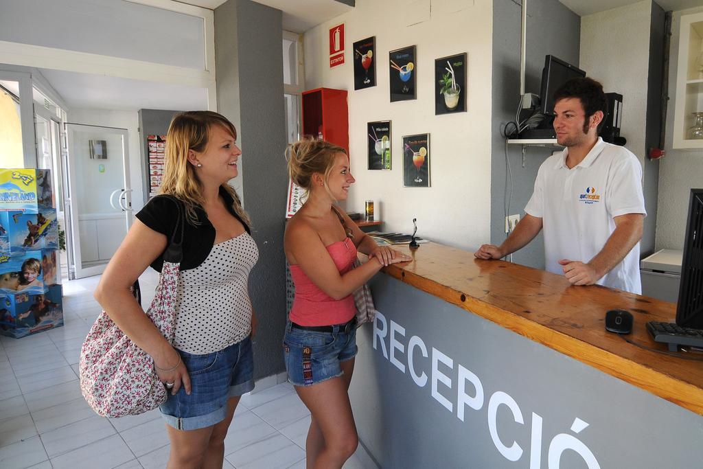 Apartaments Ar Enjoy Monjardi Lloret de Mar Exteriér fotografie